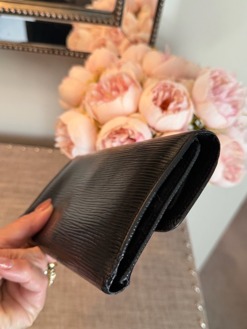 LV Sarah Black Epi Leather Long Flap Snap Wallet Y2K with gold crossbody kit - Picture 5 of 14